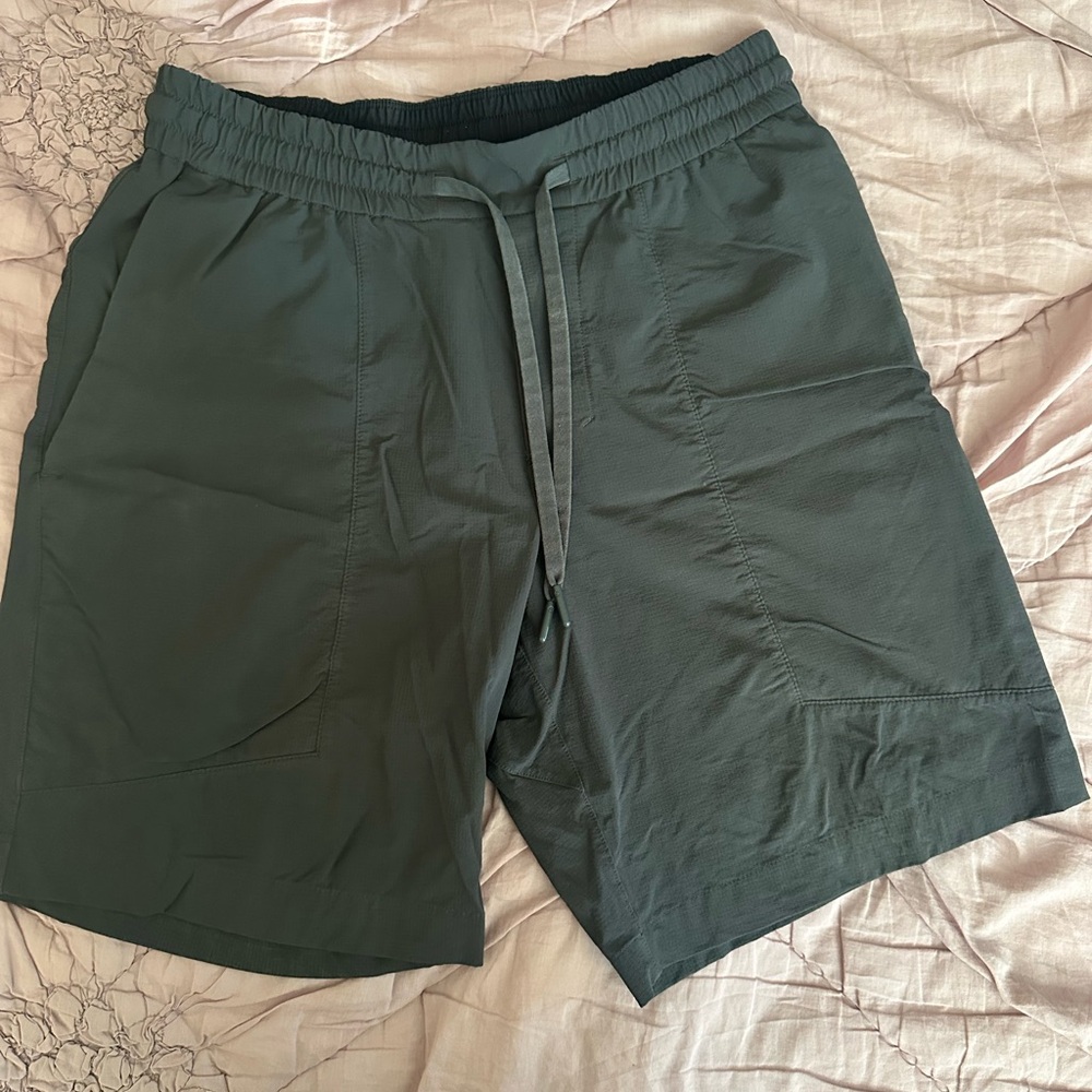 Lululemon Bowline Shorts